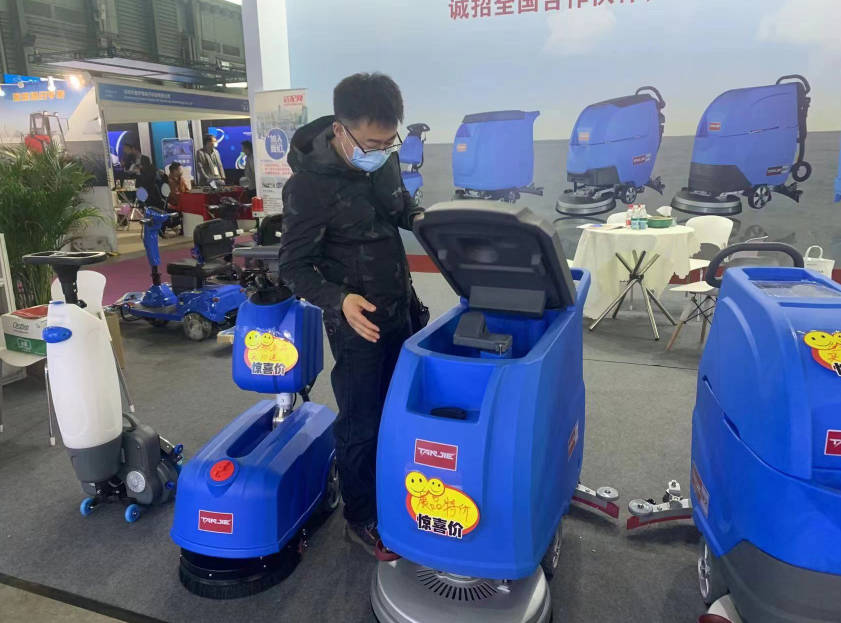北海坦洁洗地机公司致力于电动洗地机的生产、销售和服务百家